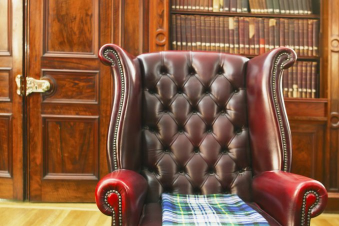 libreria libri umidità copertina polvere