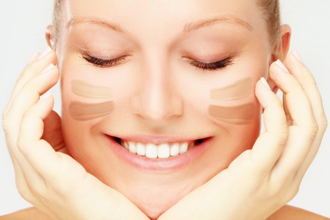 Il tipo di fondotinta che si sceglie è molto importante nella definizione del proprio stile make-up