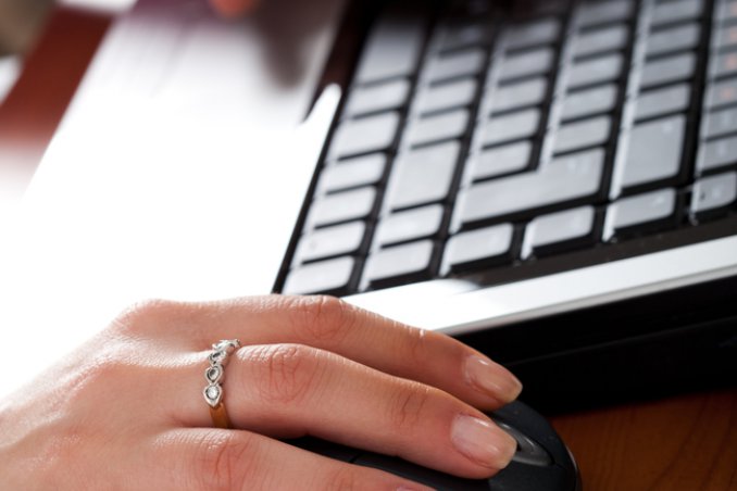 computer tastiera schermo monitor pulizia