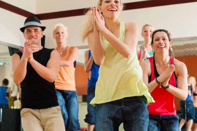 lap dance sport gym salute 