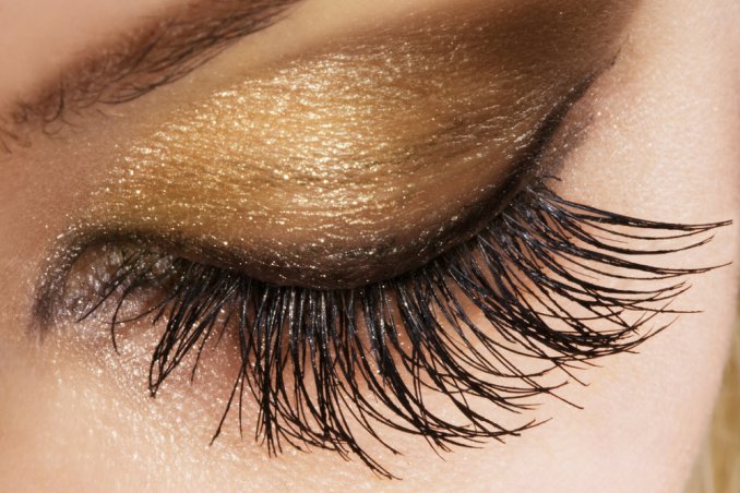 ciglia finte applicazione