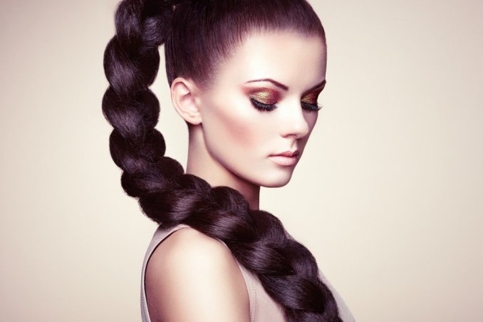 capelli acconciatura lunghezza moda donna