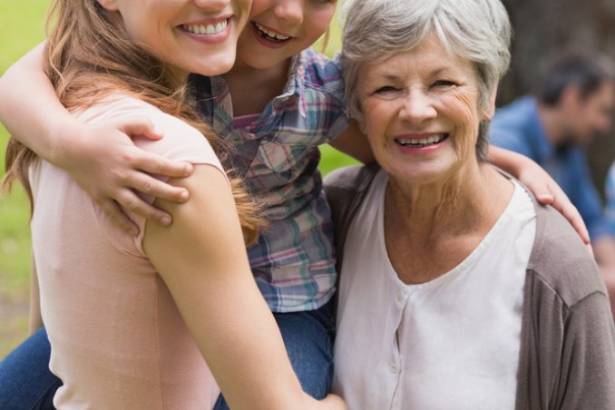 nuore, nipoti, mamma, rapporto, famiglia, educazione