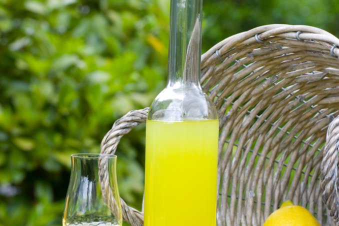 limoncello liquore limone ricetta casa