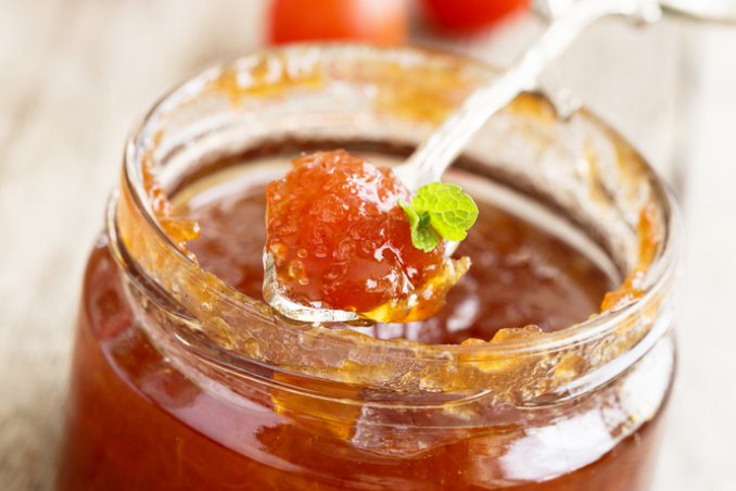 marmellata confettura pomodori