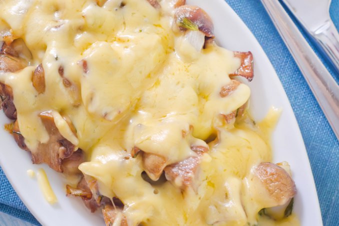 scaloppine maiale funghi prosciutto formaggio