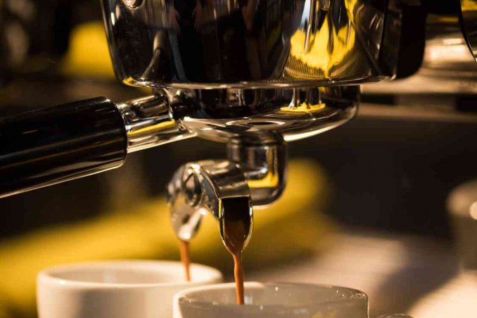 come pulire la macchina del caffè espresso