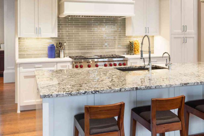 come pulire piano cucina quarzo