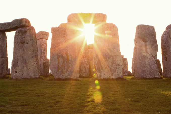 Come si festeggia il solstizio d'estate nel mondo? Le feste più insolite da conoscere