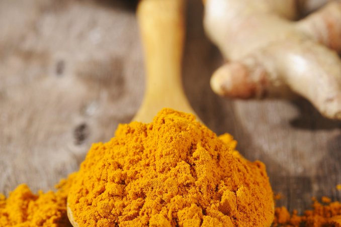 curcuma proprietà benefici e caratteristiche