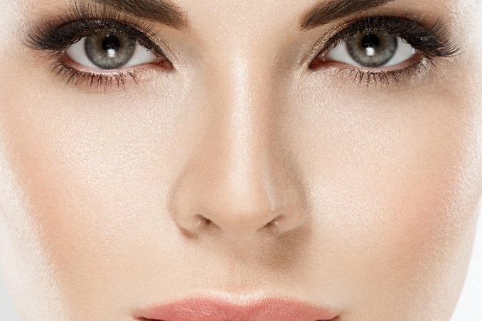 come proteggere il contorno occhi