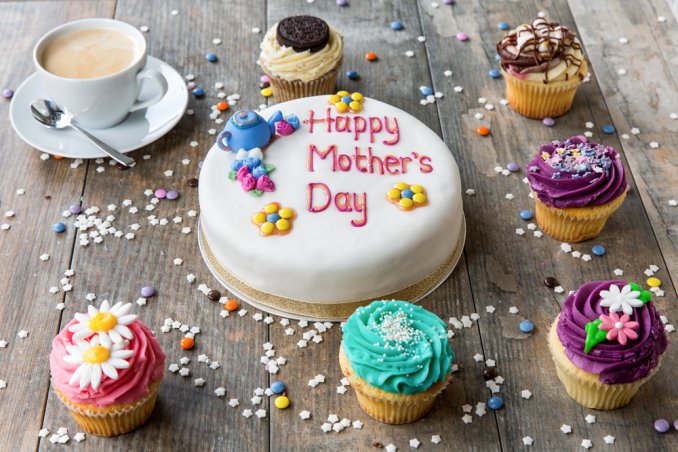 cake design festa della mamma,  torta cake design festa della mamma