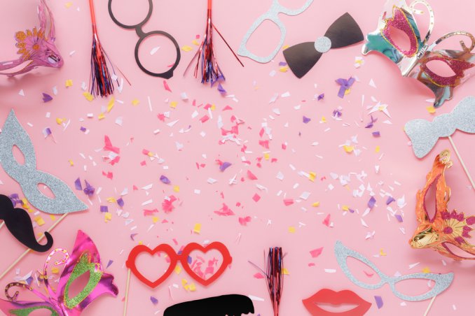 lavoretti creativi carnevale, decoupage carnevale