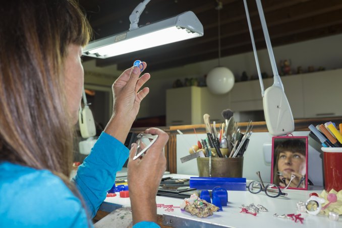 Barbara Uderzo in laboratorio