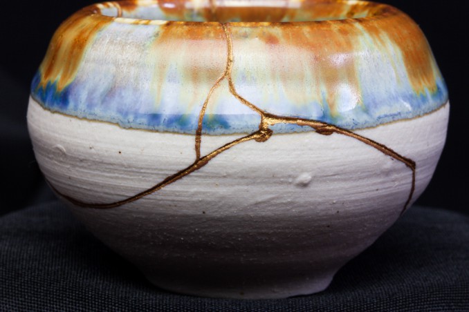 vaso giapponese oro, kintsugi come fare, vaso giapponese come fare