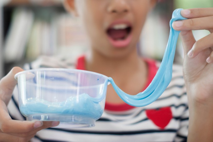 slime tessuti, slime vestiti, togliere slime, rimuovere slime