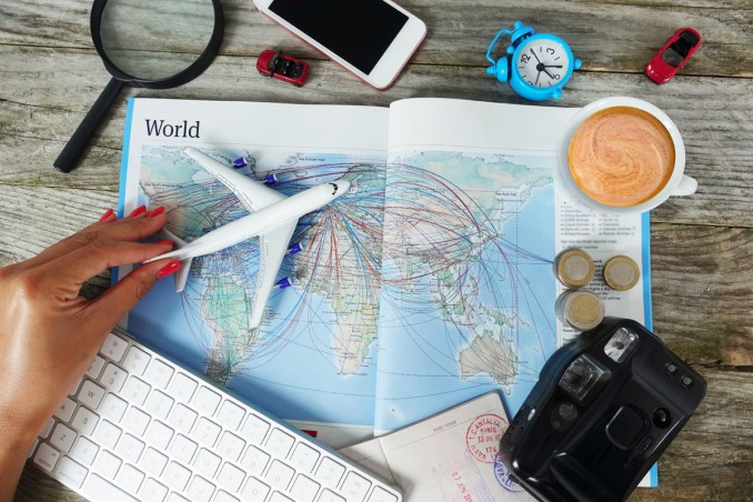 viaggi low cost, voli aerei, risparmiare