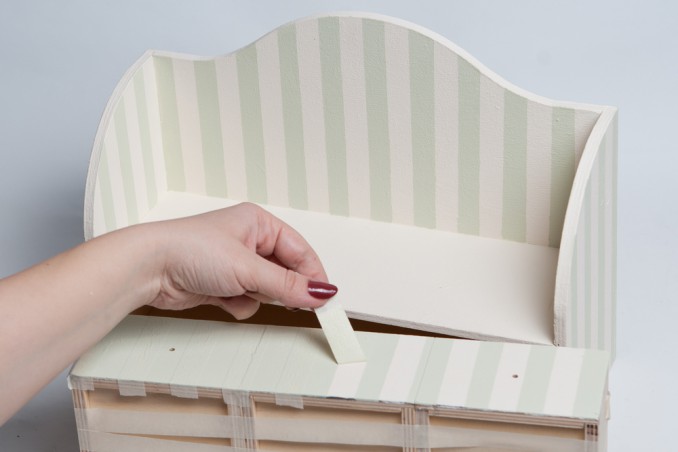 decoupage come si fa, decoupage tecnica, come si fanno decorazioni geometriche