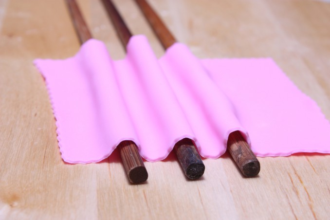 drappo pasta di zucchero, come fare drappo pasta di zucchero, drappo pasta di zucchero tutorial 