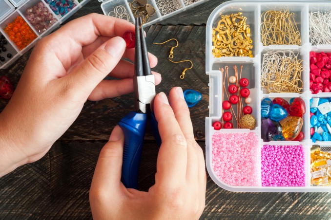 orecchini fai da te, orecchini gomma crepla