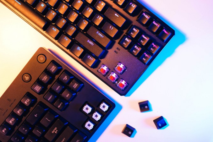 come pulire tastiera meccanica, lavare tastiera meccanica, pulire tastiera pc