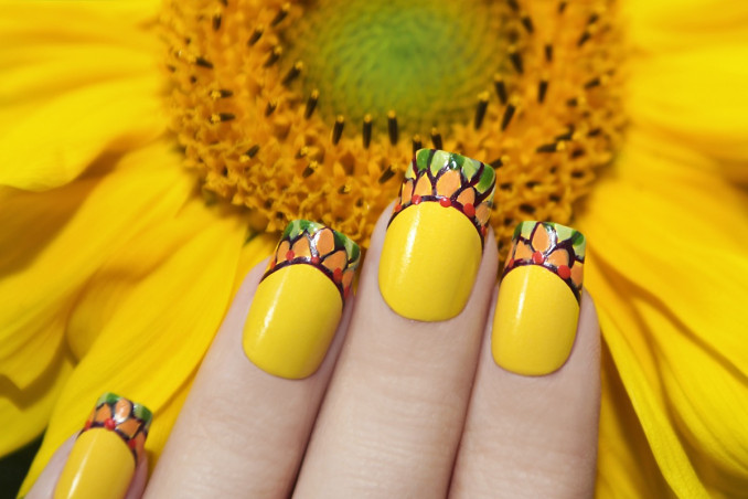 nail art, giallo, 8 marzo