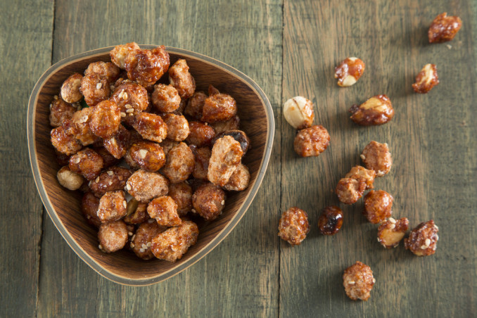 nocciole caramellate ricetta