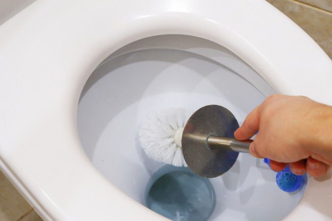 come togliere ruggine water, come togliere ruggine wc, eliminare ruggine water