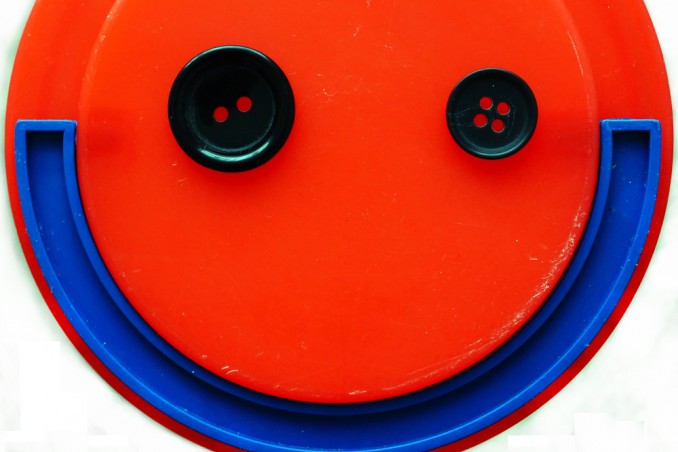 come attaccare bottone senza ago e filo, come attaccare bottone, come attaccare bottone senza cucire 