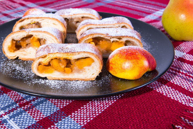 strudel pesche ricetta