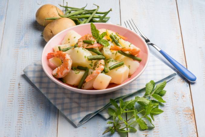 insalata, patate, calorie