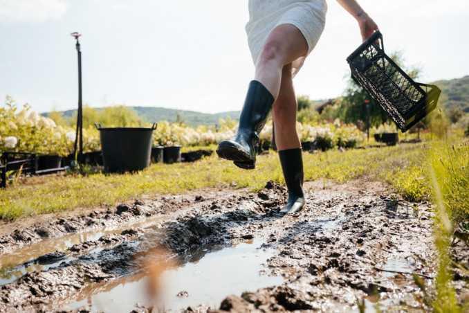 come togliere fango giardino, fango giardino