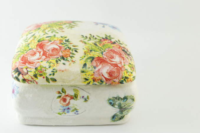 come abbellire cofanetto legno decoupage, come abbellire cofanetto legno