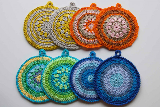 Presine all'uncinetto da cucina